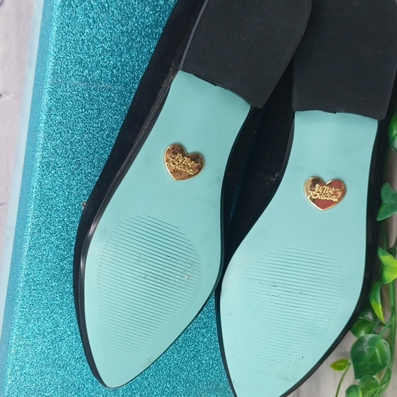 Betsey Johnson Farin Loafer NIB - Picture 6 of 12